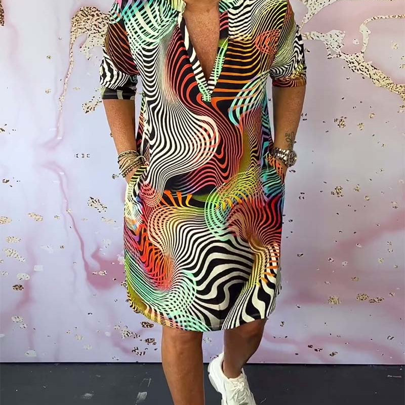 Ria™ | Kleurrijke V-hals jurk